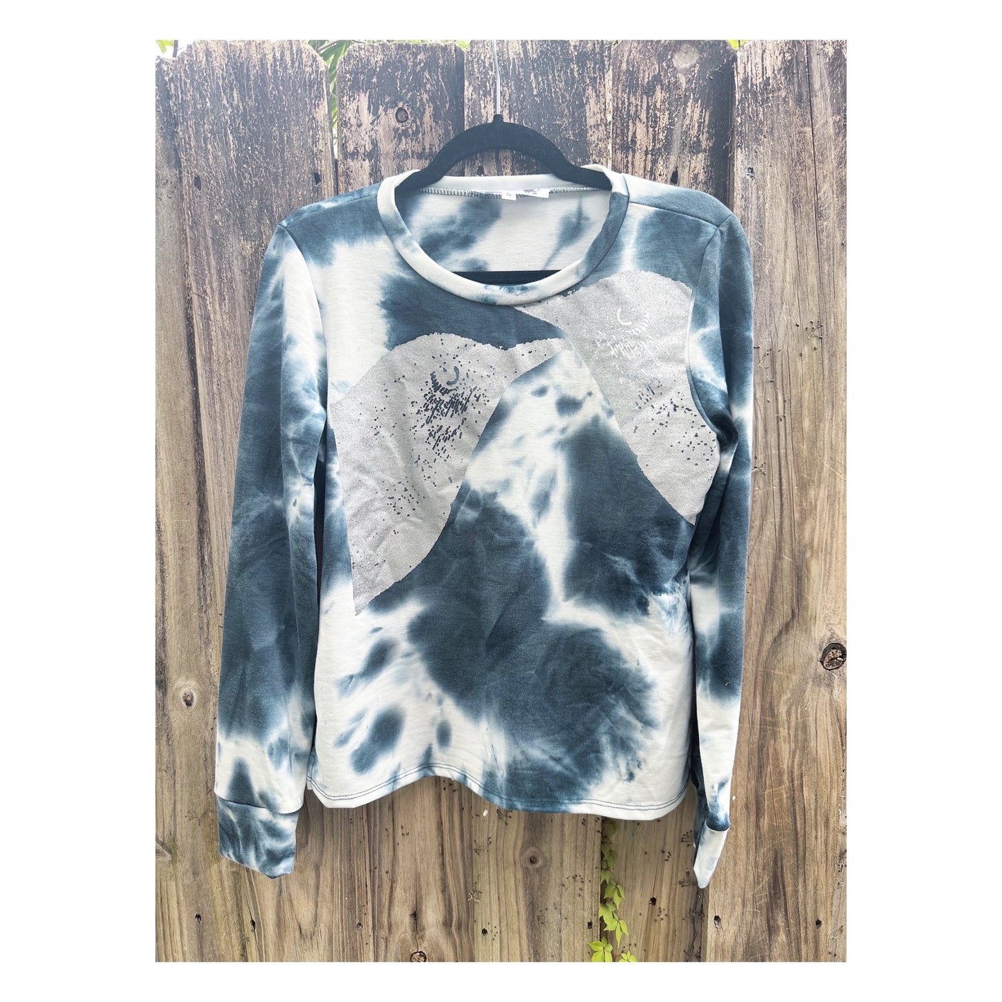 Moonbirds Tie Dye Basic