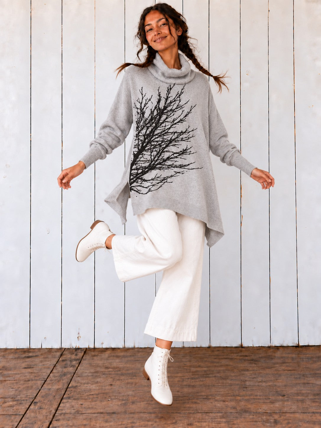 Light Gray Sideways Tree Poncho on the Avalove model