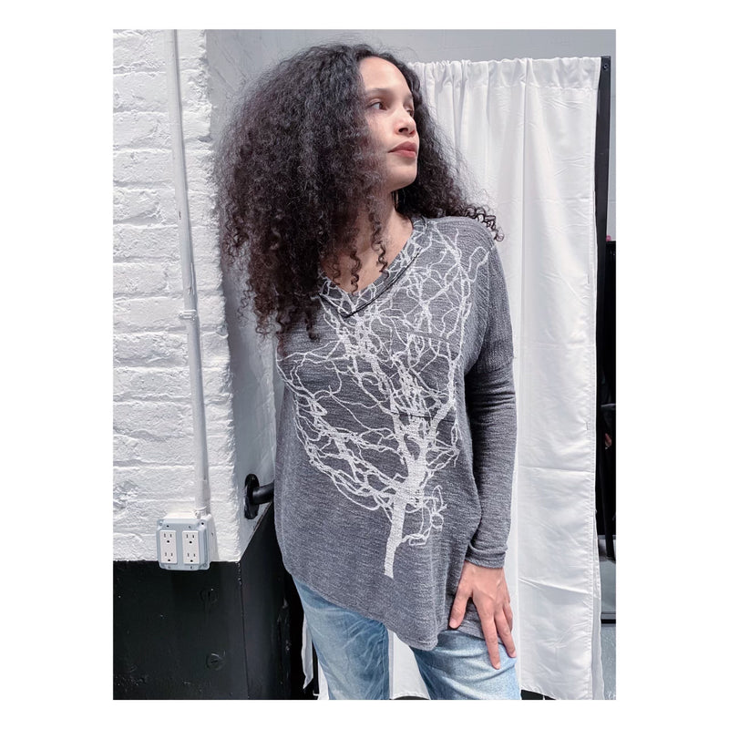 Indigo Lemon Tree Root Vneck Long Sleeve- Charcoal