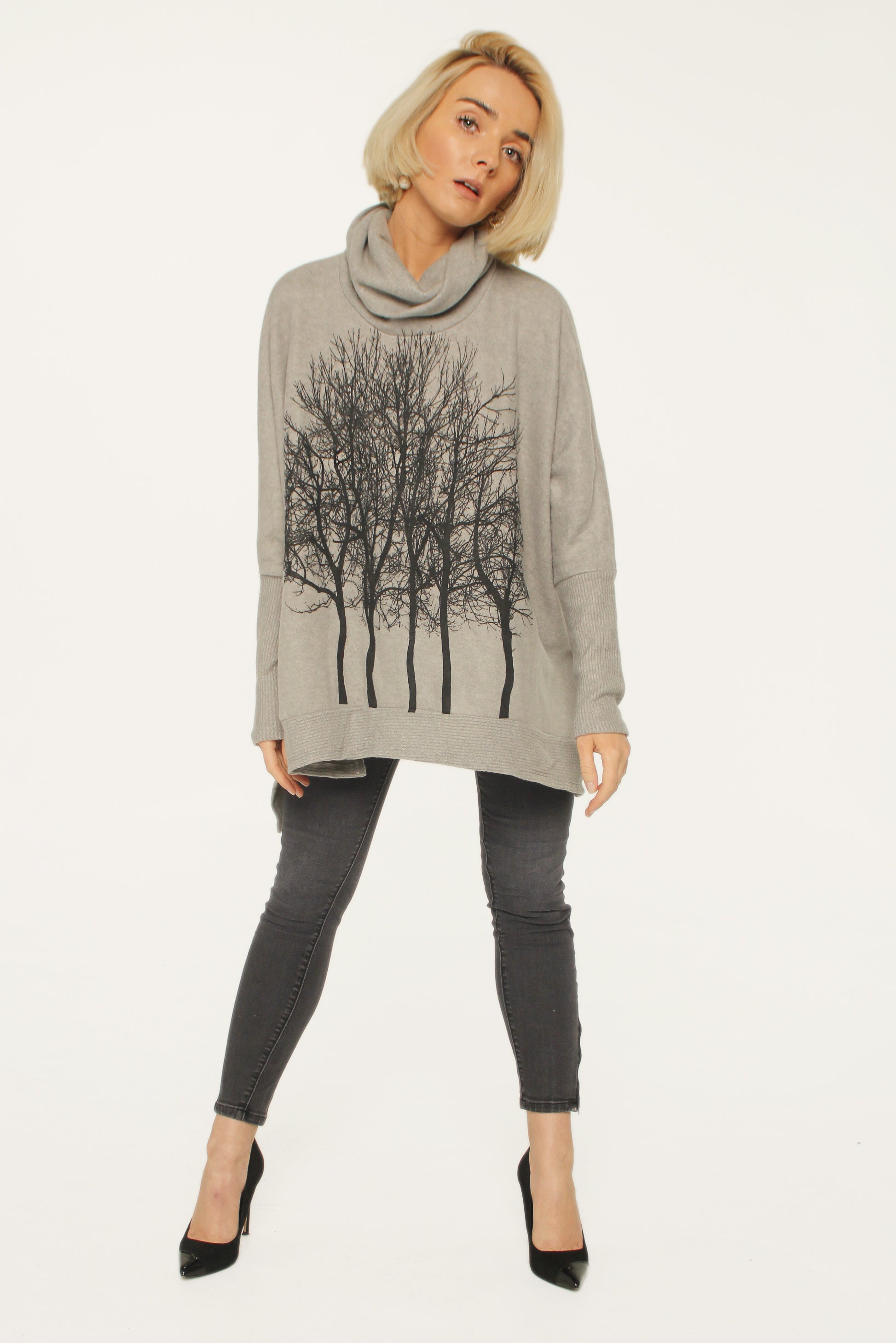 Fairytale Trees Poncho Light Gray